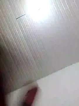 Snapshot of Kentcharming chatting on 10/14/25, 06:09 Kentcharming online show from 10/14/25, 06:09