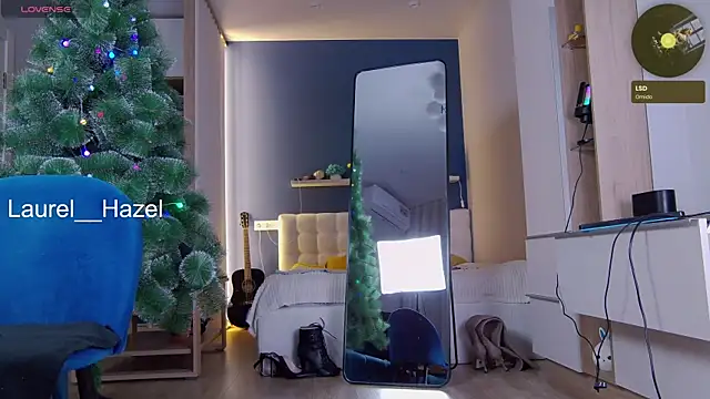 LAUREL HAZEL online show from 01/13/25, 10:13