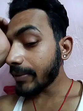 Snapshot of raavan69 chatting on 09/14/25, 04:39 raavan69 online show from 09/14/25, 04:39