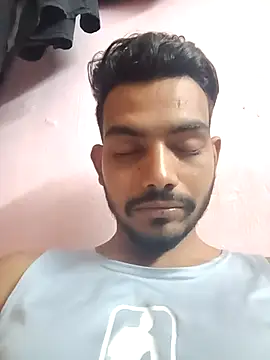 Snapshot of raavan69 chatting on 10/06/25, 04:48 raavan69 online show from 10/06/25, 04:48