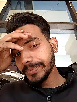 Snapshot of raavan69 chatting on 12/05/25, 05:49 raavan69 online show from 12/05/25, 05:49