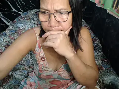 ASIANDOLLY4U online show from 04/26/26, 10:40
