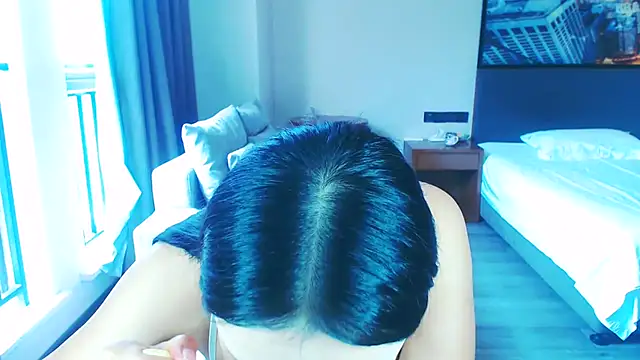 hianne online show from 05/08/26, 04:40