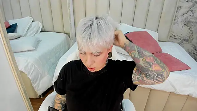 amy ink online show from 09/15/25, 11:21