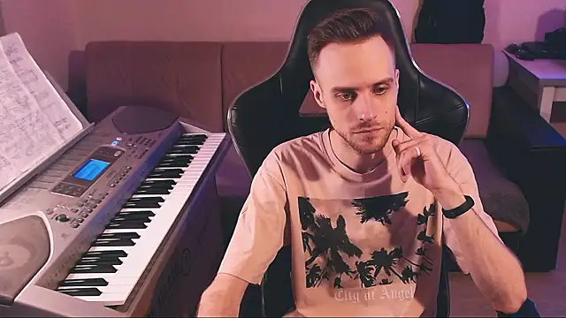 Snapshot of Sweetparker chatting on 02/16/26, 12:29 Sweetparker online show from 02/16/26, 12:29