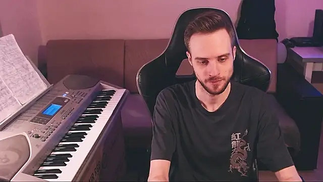 Snapshot of Sweetparker chatting on 03/13/26, 11:17 Sweetparker online show from 03/13/26, 11:17