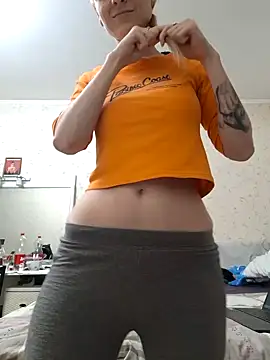 YogisticJuli666 online show from 01/27/25, 06:41