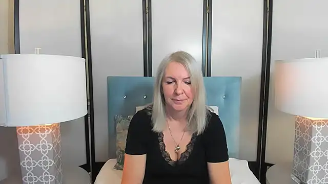 EricaTop online show from 12/15/25, 05:39