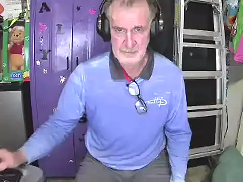 Snapshot of Sweet_Sexy1963 chatting on 12/26/24, 08:42 Sweet Sexy1963 online show from 12/26/24, 08:42