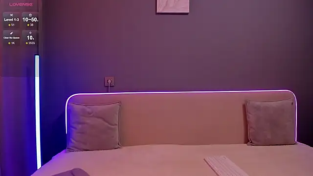 Malika Lisan online show from 10/22/25, 02:45