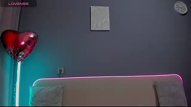 Malika Lisan online show from 02/16/26, 02:29