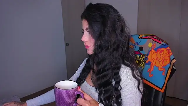 Snapshot of Lisegg_ chatting on 09/10/25, 10:04 Lisegg online show from 09/10/25, 10:04