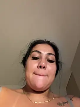 Snapshot of adrianalobo chatting on 12/04/25, 11:52 adrianalobo online show from 12/04/25, 11:52