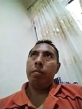 desnudo Sexoxo online show from 12/04/25, 10:18