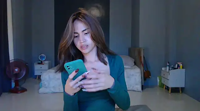 Snapshot of _FoxyFlair chatting on 01/30/25, 07:29  FoxyFlair online show from 01/30/25, 07:29