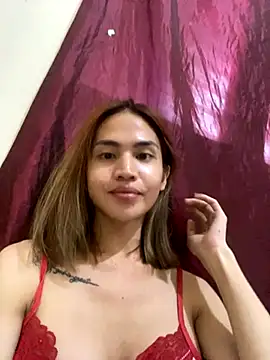 Snapshot of _FoxyFlair chatting on 12/04/25, 11:02 FoxyFlair online show from 12/04/25, 11:02