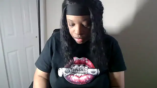 Sexymona1218 online show from 02/27/26, 01:55