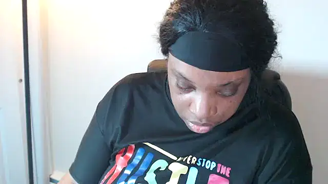 Sexymona1218 online show from 03/02/26, 07:26