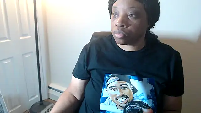 Sexymona1218 online show from 03/15/26, 07:14