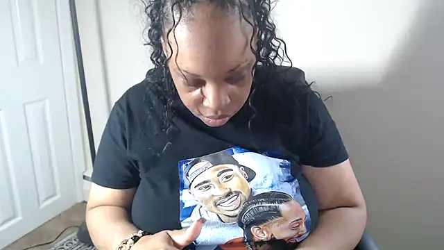 Sexymona1218 online show from 06/19/26, 12:09