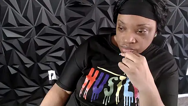 Sexymona1218 online show from 06/29/26, 05:02