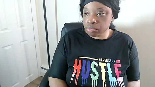 Sexymona1218 online show from 07/29/26, 02:04