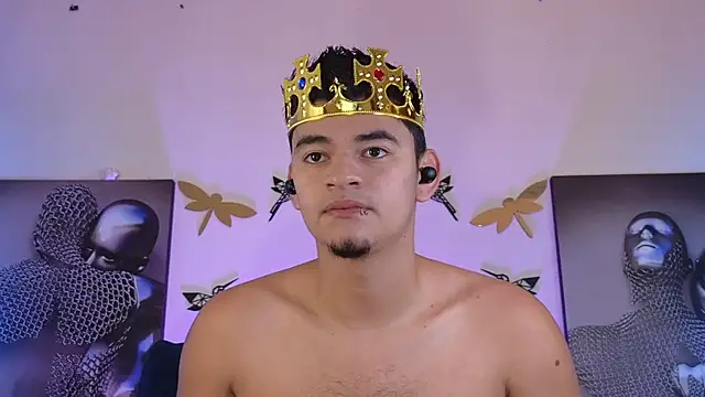 Snapshot of VikoHands chatting on 11/26/25, 10:16 VikoHands online show from 11/26/25, 10:16