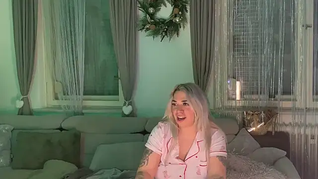 Monageil online show from 01/19/25, 10:17