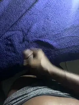 Snapshot of Curvy_conda chatting on 12/31/24, 02:03 Curvy conda online show from 12/31/24, 02:03