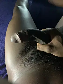 Snapshot of Curvy_conda chatting on 01/10/25, 10:04 Curvy conda online show from 01/10/25, 10:04