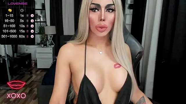 Forever MissCandace online show from 01/08/25, 10:26