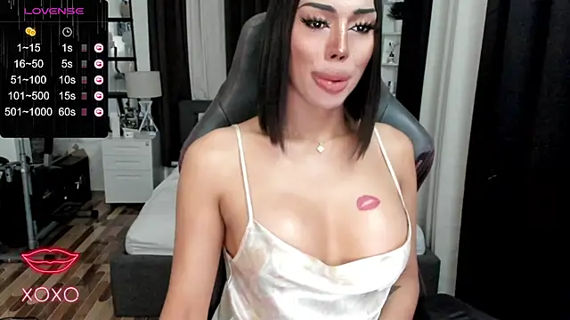 Forever MissCandace online show from 03/19/25, 07:49