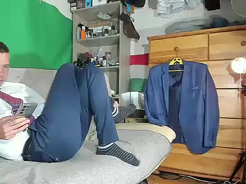 viraglaci18xh online show from 10/07/25, 06:49