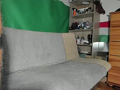 viraglaci18xh online show from 10/13/25, 11:32