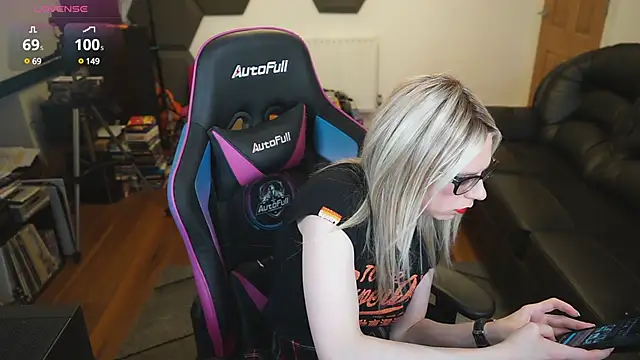 KelseyCobalt online show from 12/03/24, 08:28