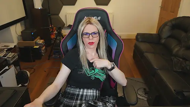 KelseyCobalt online show from 01/19/25, 01:53