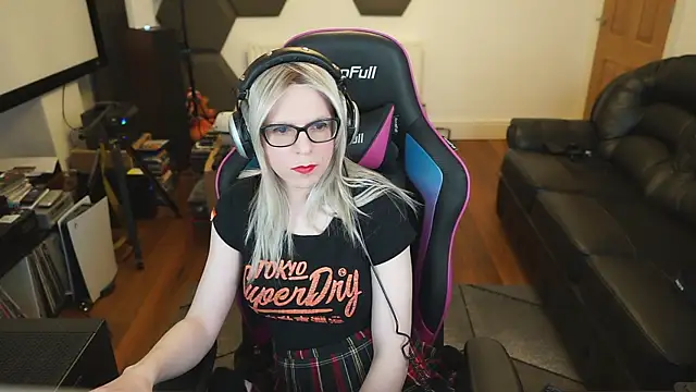 KelseyCobalt online show from 02/19/25, 09:25