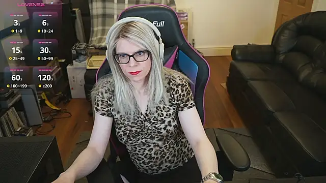 Snapshot of KelseyCobalt chatting on 02/14/26, 09:55 KelseyCobalt online show from 02/14/26, 09:55