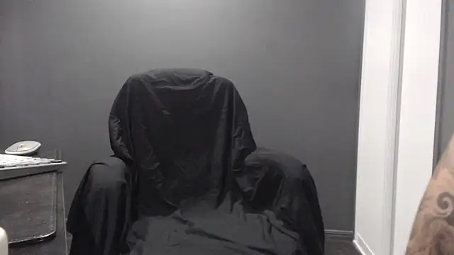 poisonivyx online show from 10/01/25, 01:11