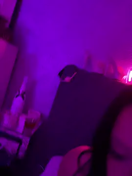  MelinaCurves  online show from 09/25/25, 08:01