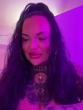  MelinaCurves  online show from 10/10/25, 09:14