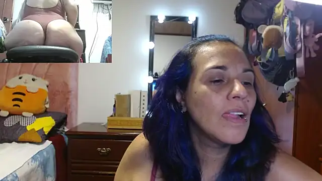 Snapshot of zoe_hotxxx chatting on 07/02/26, 02:12 zoe hotxxx online show from 07/02/26, 02:12