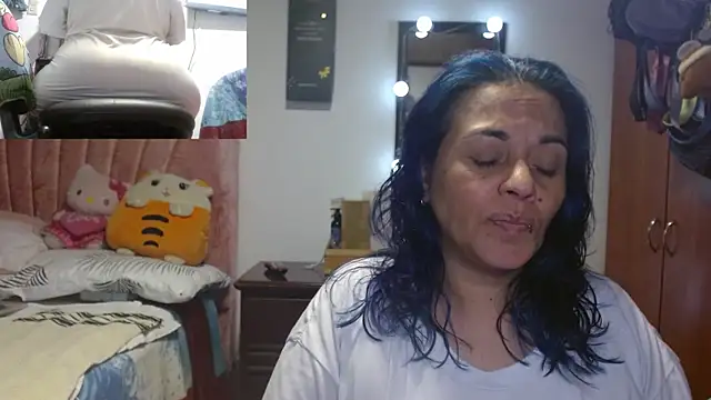 Snapshot of zoe_hotxxx chatting on 07/13/26, 12:13 zoe hotxxx online show from 07/13/26, 12:13