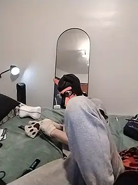 Snapshot of DerrickDigBick chatting on 11/09/25, 08:45 DerrickDigBick online show from 11/09/25, 08:45