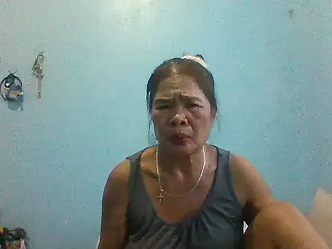Snapshot of sexylizzy4u chatting on 05/31/26, 05:48 sexylizzy4u online show from 05/31/26, 05:48