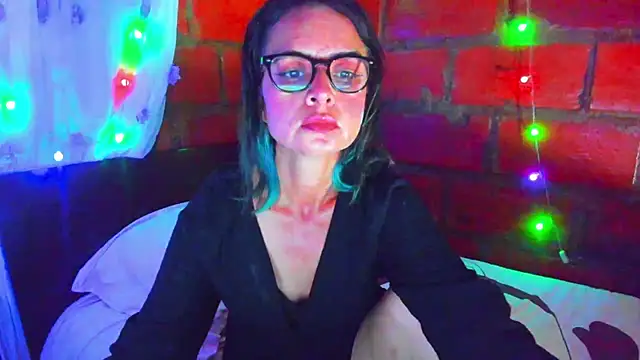 BrianaGarner online show from 05/17/26, 10:22