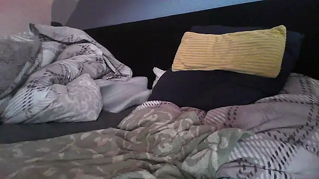 Snapshot of Menic0n chatting on 09/30/25, 08:30 Menic0n online show from 09/30/25, 08:30