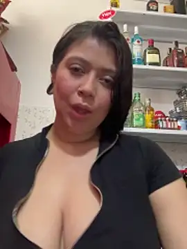 Snapshot of emilyjohanson chatting on 01/06/26, 05:16 emilyjohanson online show from 01/06/26, 05:16