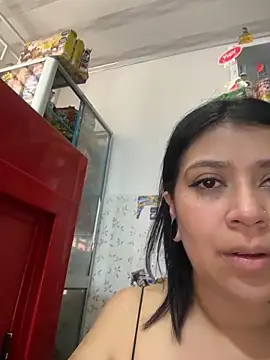 Snapshot of emilyjohanson chatting on 03/10/26, 04:45 emilyjohanson online show from 03/10/26, 04:45