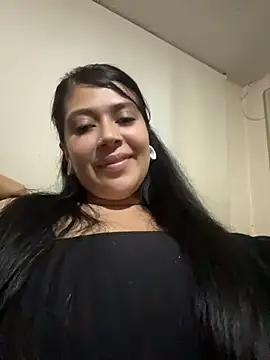 emilyjohanson online show from 05/03/26, 06:41